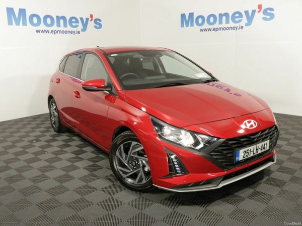 Hyundai i20 Hatchback, Petrol, 2025, Red