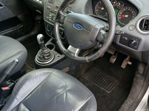 Ford Fiesta Hatchback, Diesel, 2008, Silver