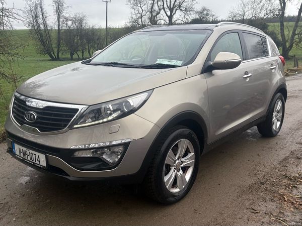Kia Sportage SUV, Diesel, 2011, Silver