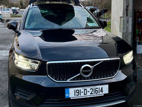 Volvo XC40 Estate/Jeep, Diesel, 2019, Black