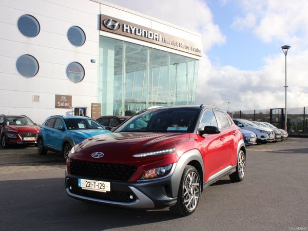 Hyundai KONA MPV, Petrol Hybrid, 2022, Red