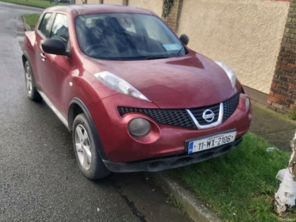 Nissan Juke SUV, Diesel, 2011, Red