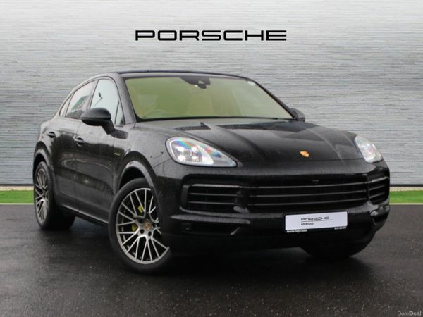 Porsche Cayenne SUV, Petrol Plug-in Hybrid, 2023, Black