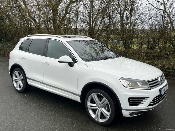 Volkswagen Touareg SUV, Diesel, 2017, White