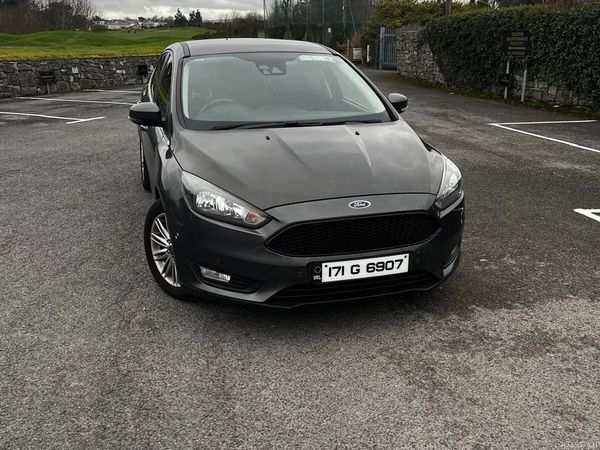 Ford Focus Hatchback, Diesel, 2017, Grey