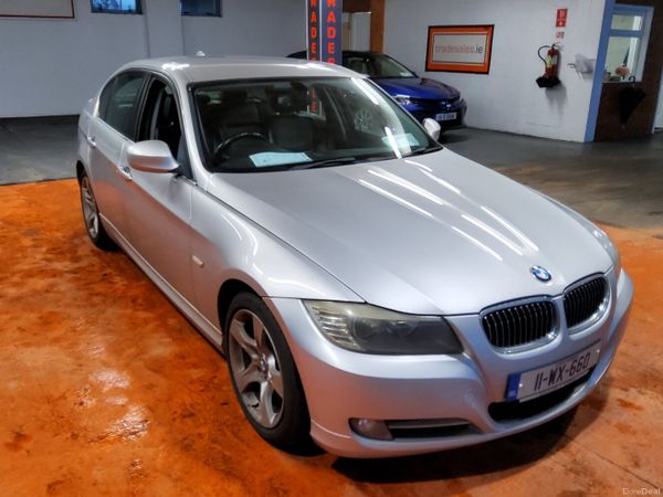 BMW 3-Series Saloon, Diesel, 2011, Silver