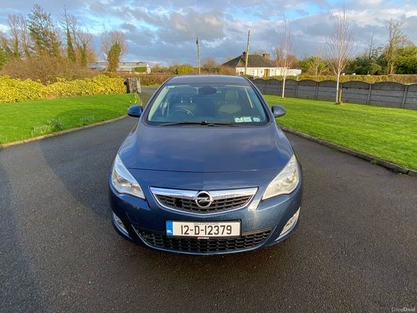 Opel Astra MPV, Diesel, 2012, Blue