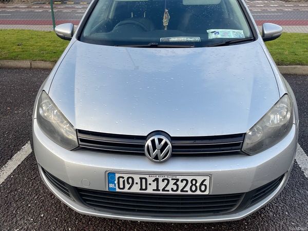 Volkswagen Golf Hatchback, Diesel, 2009, Silver