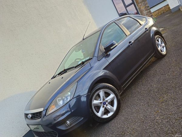 Ford Focus Hatchback, Diesel, 2009, Grey