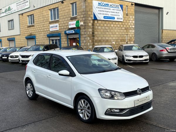 Volkswagen Polo Hatchback, Petrol, 2016, White