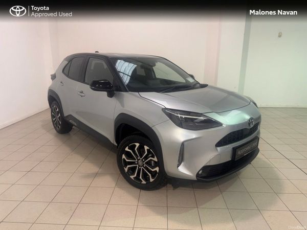 Toyota Yaris Cross Hatchback, Petrol Hybrid, 2024, Grey