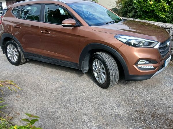 Hyundai Tucson SUV, Diesel, 2017, Bronze