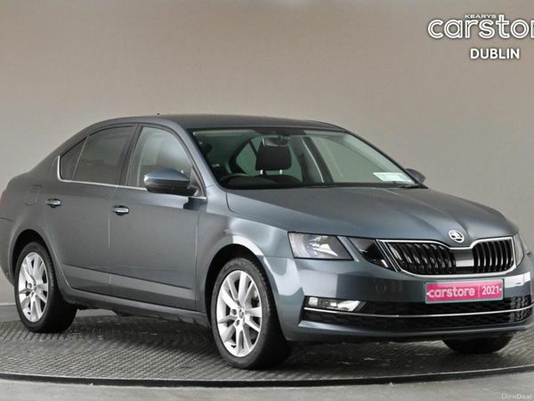 Skoda Octavia Hatchback, Petrol, 2021, Grey
