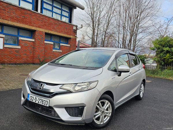 Honda Fit Hatchback, Petrol Hybrid, 2013, Grey