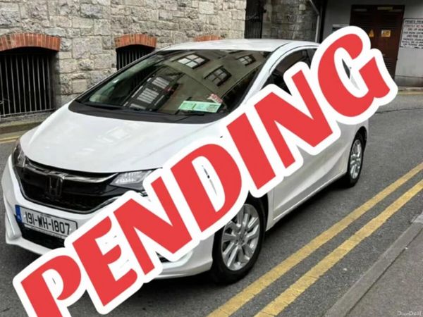 Honda Fit Hatchback, Petrol Hybrid, 2019, White