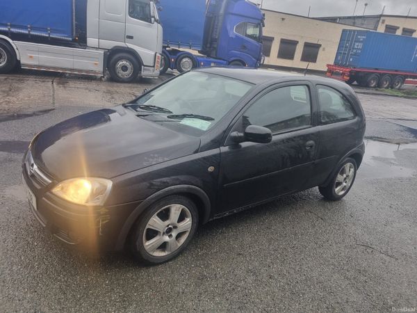 Opel Corsa Hatchback, Petrol, 2005, Black