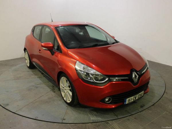 Renault Clio Hatchback, Diesel, 2015, Red