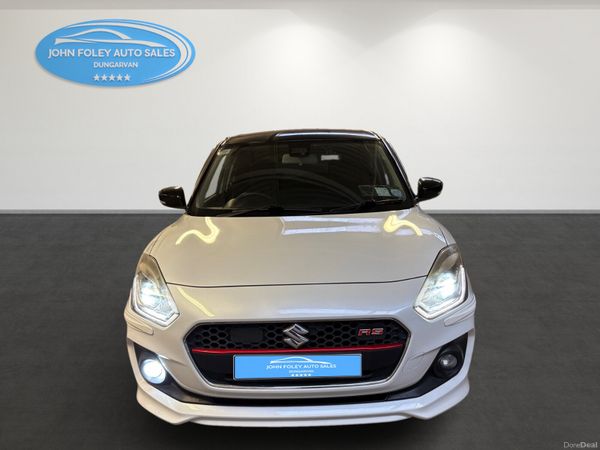Suzuki Swift Hatchback, Petrol, 2017, White