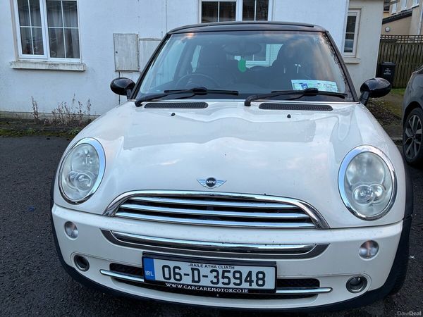 Mini Cooper Hatchback, Petrol, 2006, White