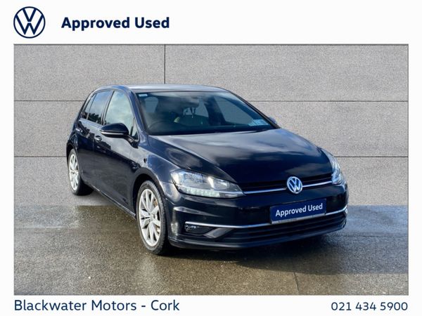 Volkswagen Golf Estate, Petrol, 2019, Black