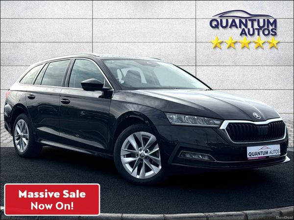Skoda Octavia Estate, Petrol Plug-in Hybrid, 2023, Black