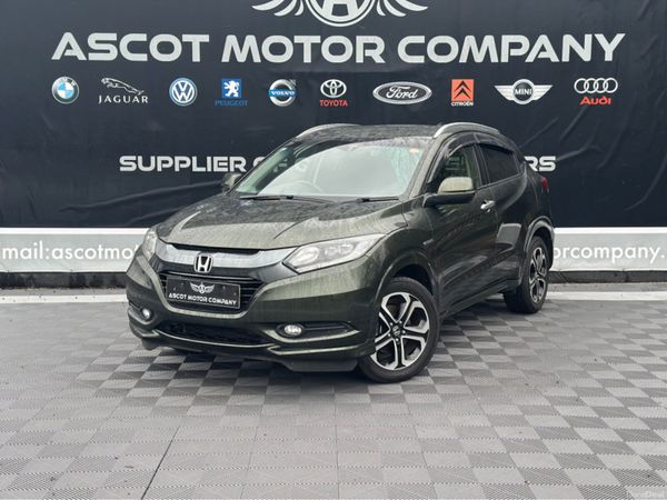 Honda Vezel MPV, Petrol Hybrid, 2015, Green