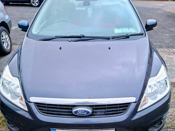Ford Focus Hatchback, Diesel, 2011, Grey