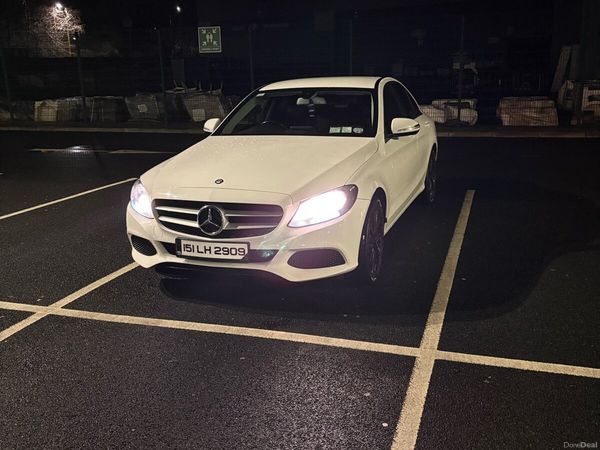 Mercedes-Benz C-Class Saloon, Diesel, 2015, White