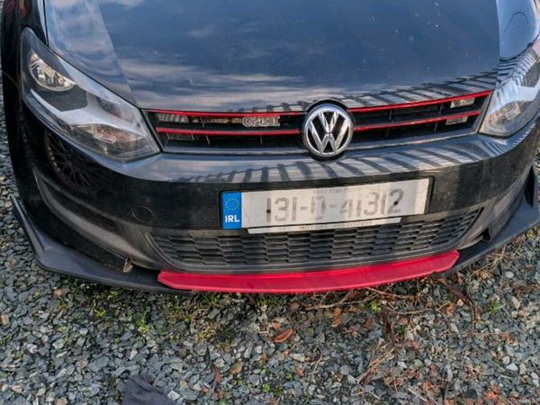 Volkswagen Polo Hatchback, Petrol, 2013, Black