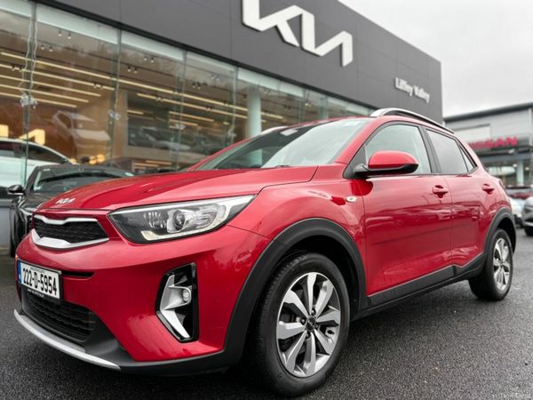 Kia Stonic Hatchback, Petrol, 2022, Red