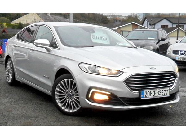 Ford Mondeo Hatchback, Petrol Hybrid, 2020, Silver