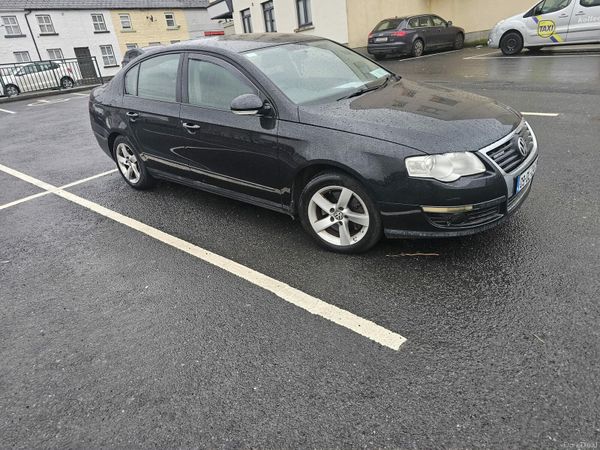 Volkswagen Passat Saloon, Diesel, 2009, Black