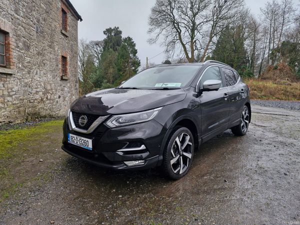 Nissan Qashqai MPV, Petrol, 2018, Black
