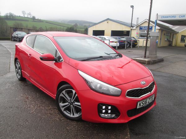 Kia Ceed Hatchback, Diesel, 2016, Red