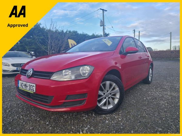 Volkswagen Golf Hatchback, Petrol, 2014, Red