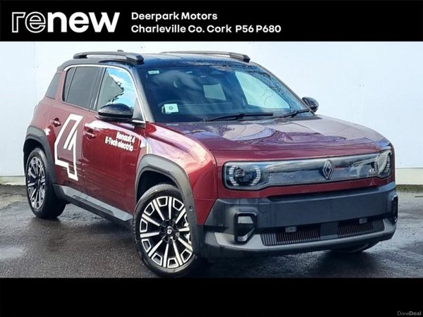 Renault 4 Hatchback, Electric, 2026, Red