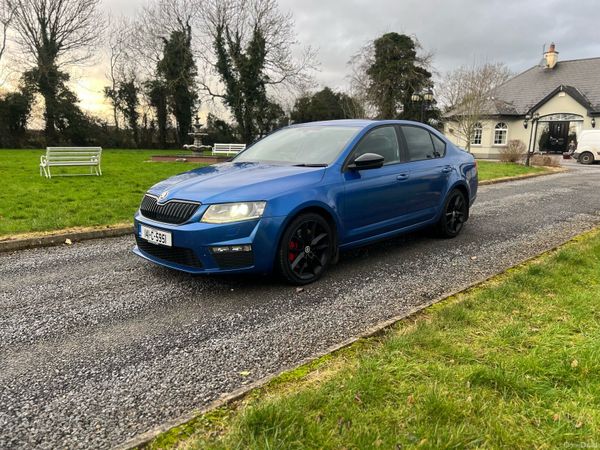 Skoda Octavia Saloon, Diesel, 2014, Blue