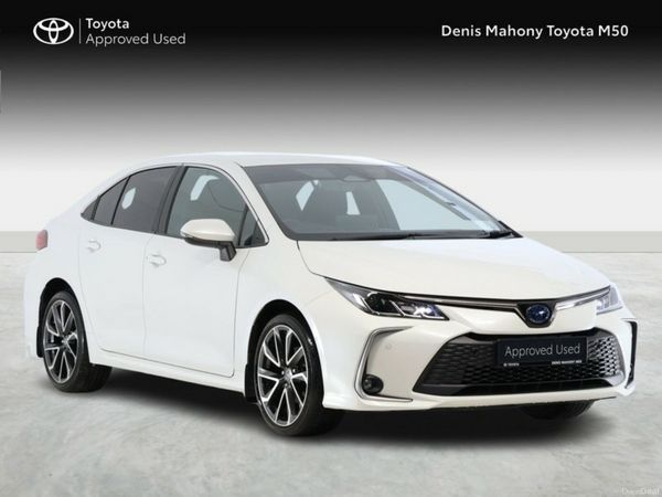 Toyota Corolla Saloon, Petrol Hybrid, 2023, White