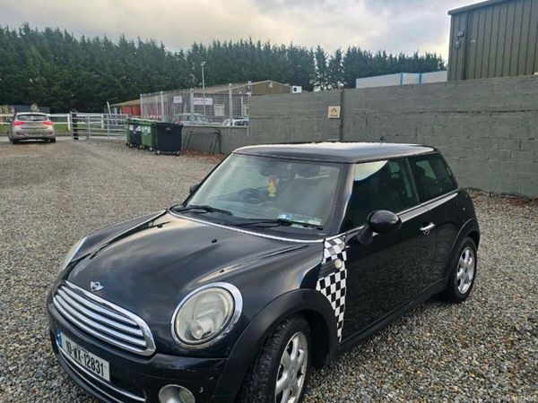 Mini Cooper Hatchback, Diesel, 2010, Black