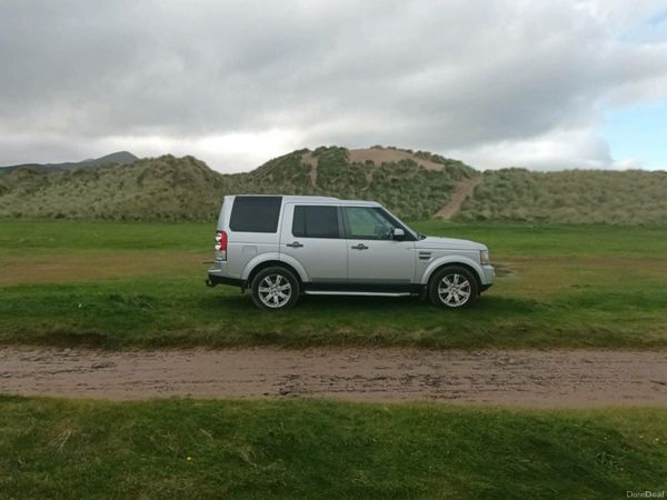 Land Rover Discovery SUV, Diesel, 2012, Silver