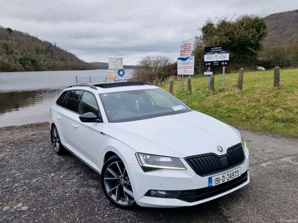 Skoda Superb Estate, Diesel, 2019, White