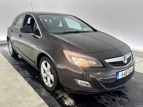 Opel Astra Hatchback, Diesel, 2011, Black