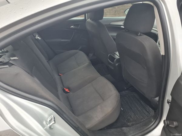 Opel Insignia MPV, Diesel, 2012, Silver