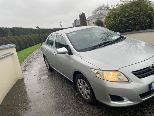 Toyota Corolla Saloon, Petrol, 2007, Silver
