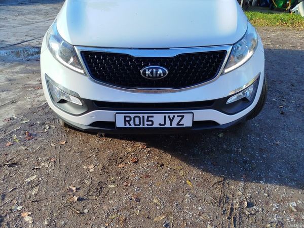 Kia Sportage SUV, Diesel, 2015, White