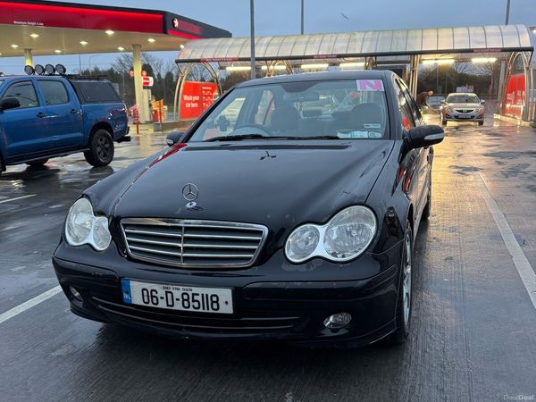 Mercedes-Benz C-Class Saloon, Petrol, 2006, Black