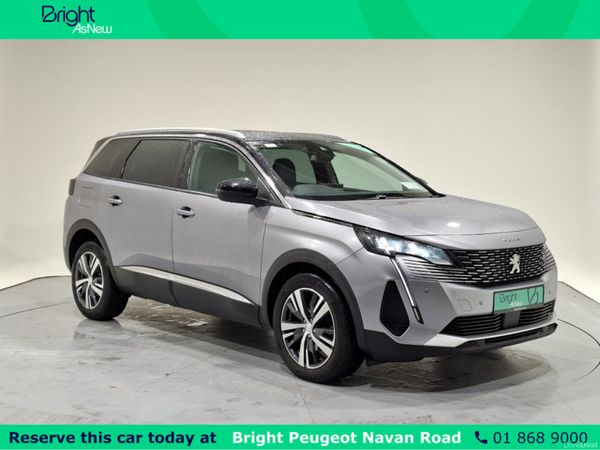 Peugeot 5008 MPV, Petrol, 2023, Grey