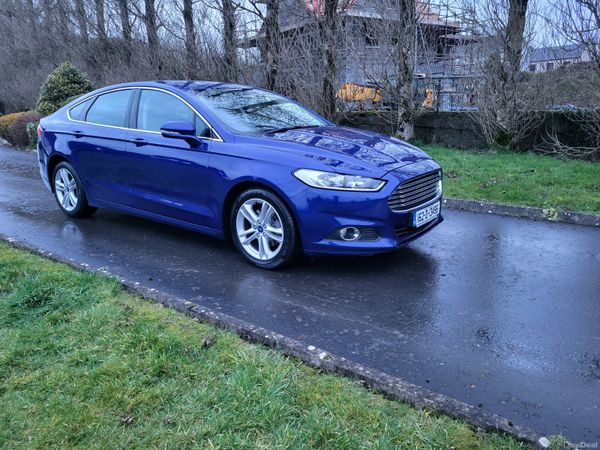 Ford Mondeo Hatchback, Diesel, 2016, Blue