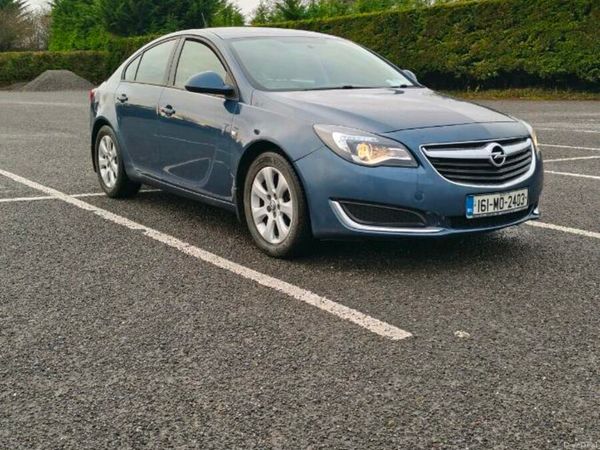 Opel Insignia Hatchback, Diesel, 2016, Blue