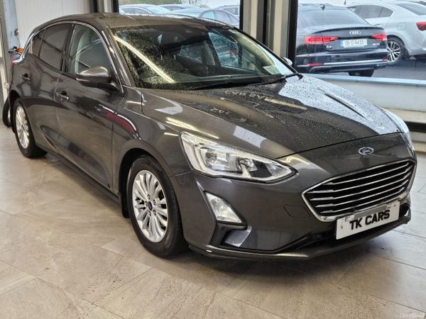 Ford Focus Hatchback, Diesel, 2019, Grey